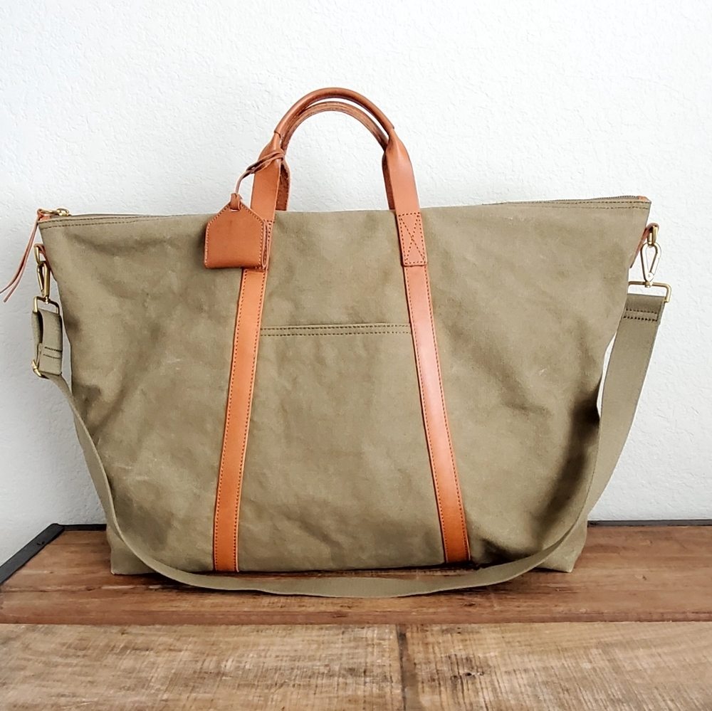 Madewell Essential Weekender Washed Canvas Bag, Army Gr./Brown Leather, EUC - Picture 2 of 15